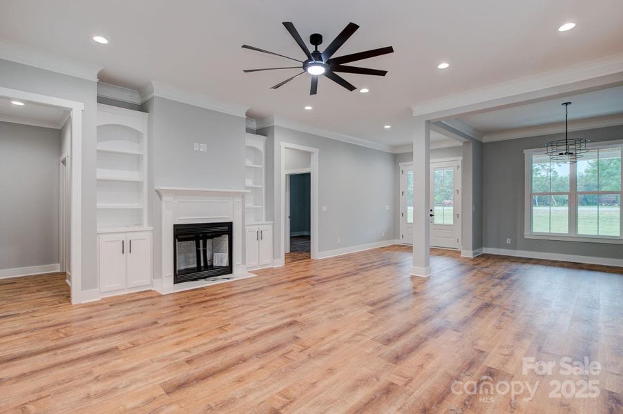 Spacious, unfurnished interior of a new home in , Pageland (Image 41). Spacious, unfurnished interior of a new home in , Pageland (Image 41).