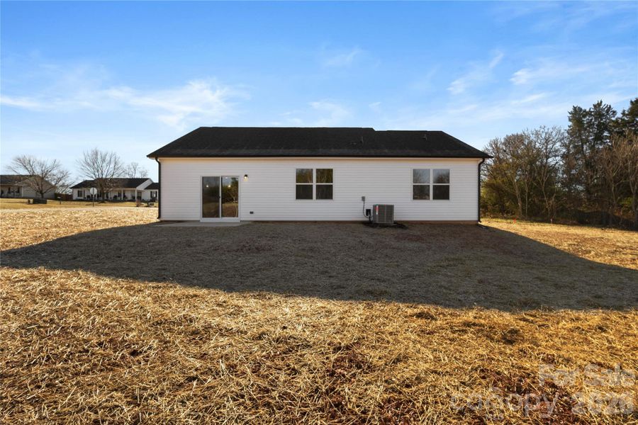 Exterior details and patio area of a home in , Olin (Image 3).