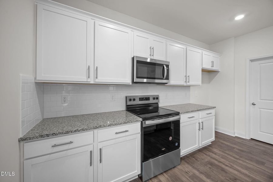 11-web-or-mls-BLS_0027 11-web-or-mls-BLS_0027