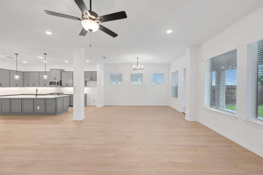 Spacious, unfurnished interior of a new home in Oakwood Estates, Waller (Image 34).