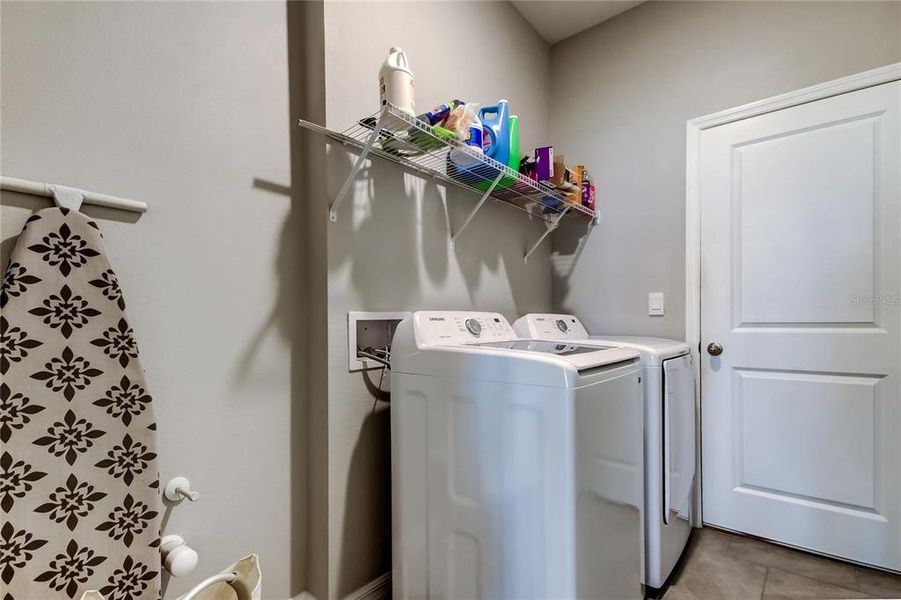 Furnished interior view inside a new home in , Wesley Chapel (Image 39).