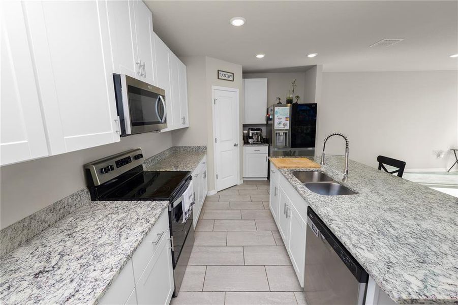 Furnished interior view inside a new home in The Reserve at Van Oaks, Auburndale (Image 6). Furnished interior view inside a new home in The Reserve at Van Oaks, Auburndale (Image 6).