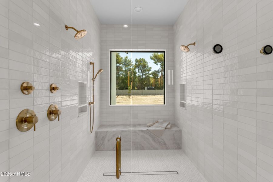 67_0181_a4m_cloud creek