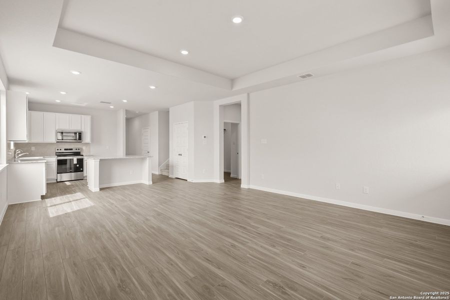 Image 35 of a home in Cinco Lakes. Image 35 of a home in Cinco Lakes.