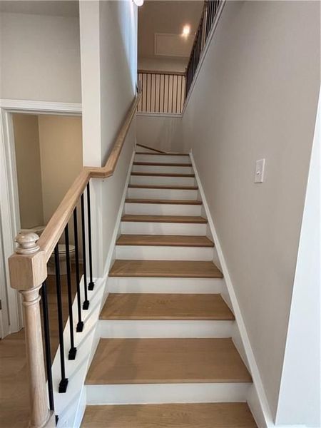 Spacious, unfurnished interior of a new home in Rosehill Townhomes, Marietta (Image 43).