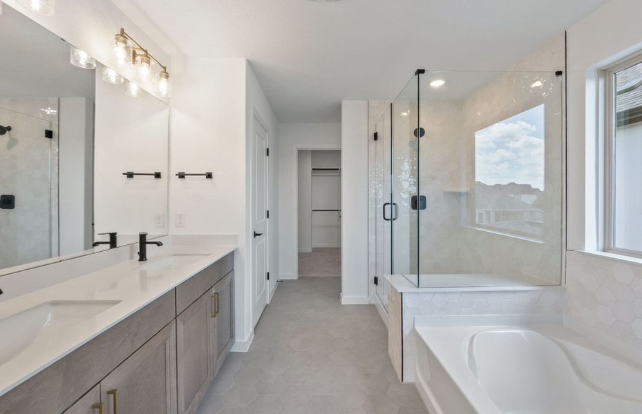 Furnished interior view inside a new home in Wolf Ranch, Georgetown (Image 12).