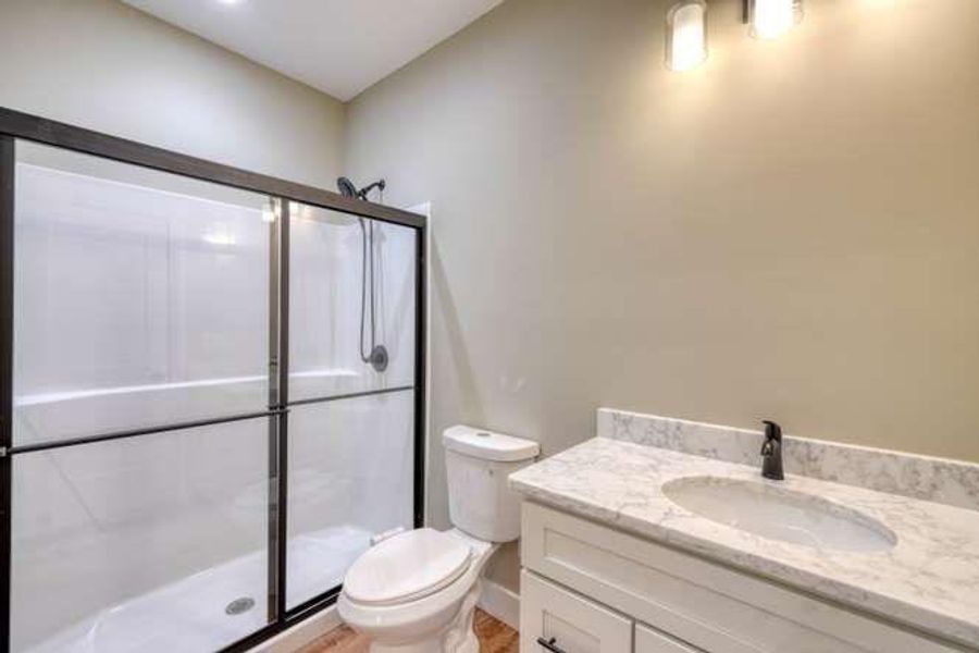 Image 33 of a home in .