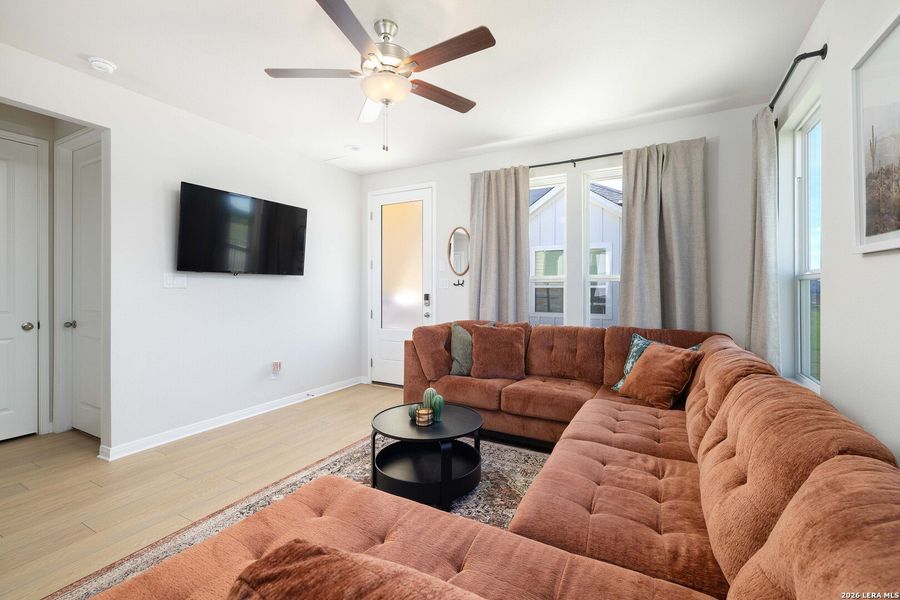 Furnished interior view inside a new home in , New Braunfels (Image 4).