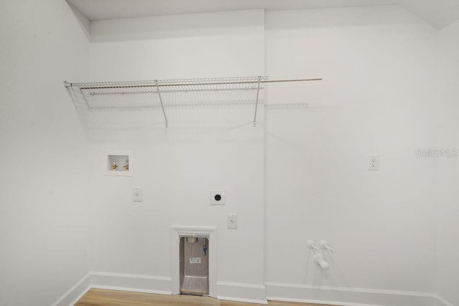 Spacious, unfurnished interior of a new home in Hammock at Two Rivers, Zephyrhills (Image 20). Spacious, unfurnished interior of a new home in Hammock at Two Rivers, Zephyrhills (Image 20).