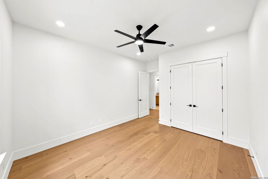 Spacious, unfurnished interior of a new home in , Boerne (Image 21).