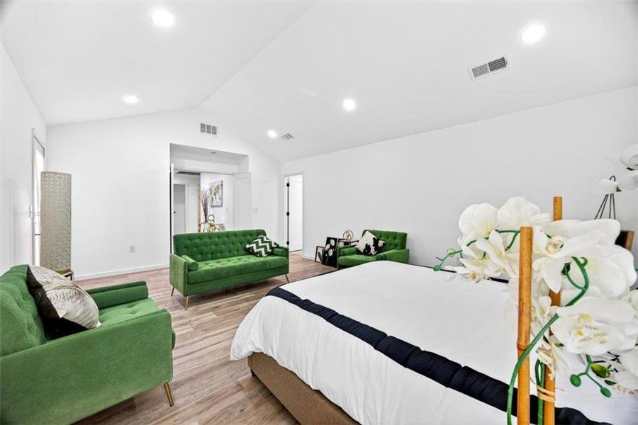 Furnished interior view inside a new home in , Atlanta (Image 6).