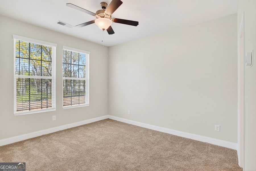 Spacious, unfurnished interior of a new home in Morning Creek Forest, Atlanta (Image 19). Spacious, unfurnished interior of a new home in Morning Creek Forest, Atlanta (Image 19).