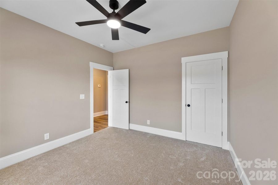Spacious, unfurnished interior of a new home in , Kings Mountain (Image 39). Spacious, unfurnished interior of a new home in , Kings Mountain (Image 39).