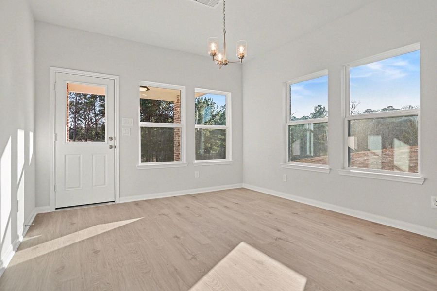 Spacious, unfurnished interior of a new home in Rose Hill Estates, Willis (Image 25).