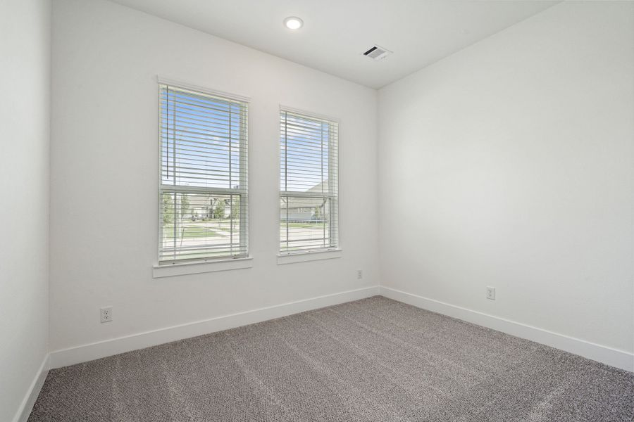 Representative unfurnished interior of a home built from the Malibu – 60′ Lot by Chesmar Homes in Fulshear Lakes, Fulshear (Image 12). Representative unfurnished interior of a home built from the Malibu – 60′ Lot by Chesmar Homes in Fulshear Lakes, Fulshear (Image 12).