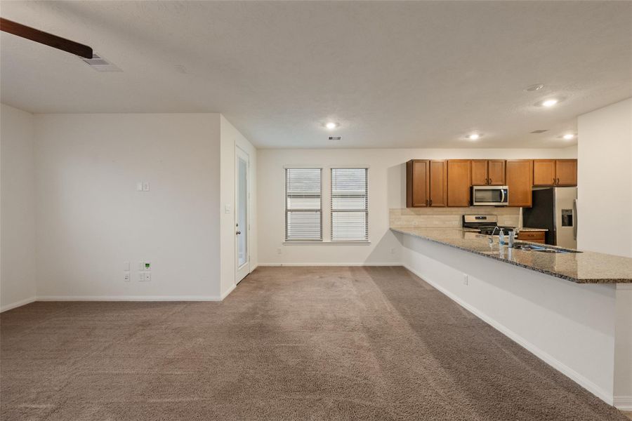 Image 21 of a home in Grace Landing.