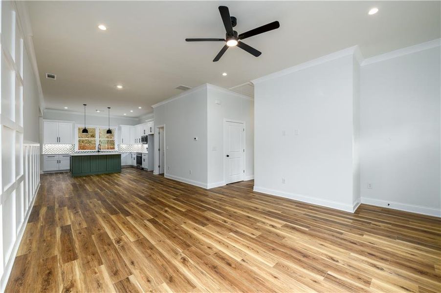 Spacious, unfurnished interior of a new home in , Atlanta (Image 26).