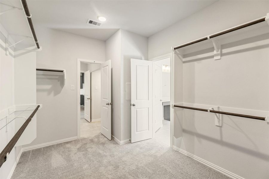 Furnished interior view inside a new home in Brookewater, Rosenberg (Image 10).