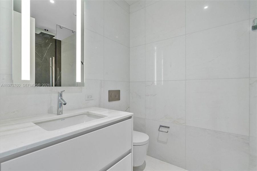 Furnished interior view inside a new home in Aston Martin Residences, Miami (Image 13).