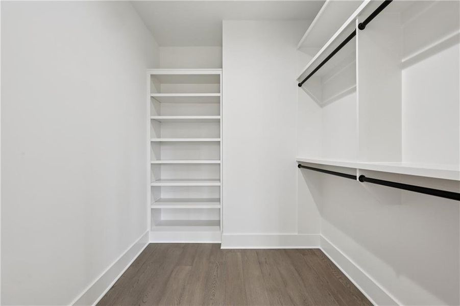 Spacious, unfurnished interior of a new home in , Auburn (Image 48).