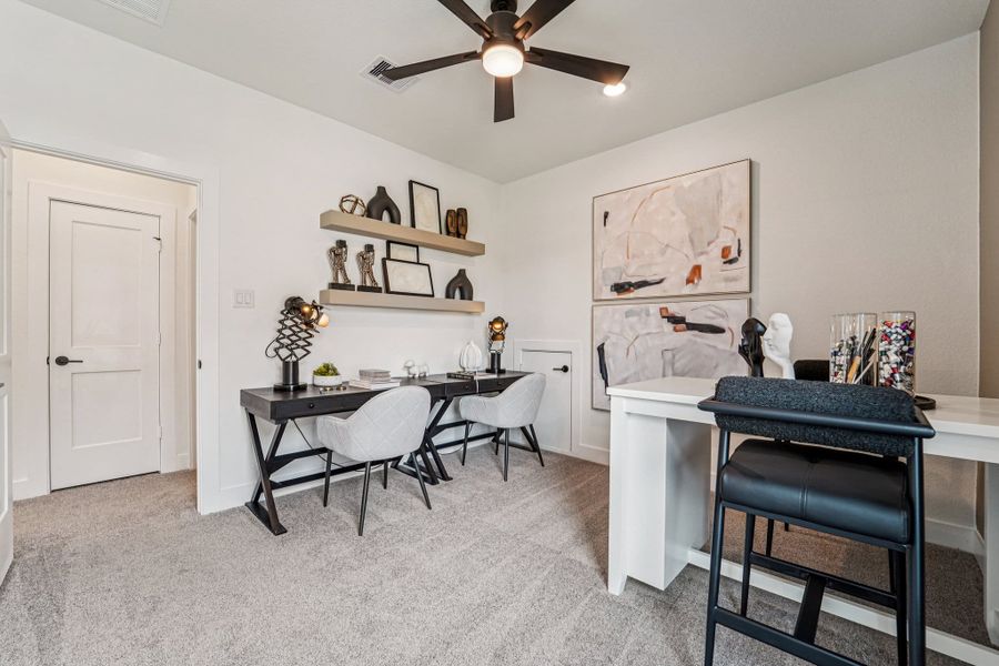 Furnished interior view inside a new home in Briarley, Montgomery (Image 68).