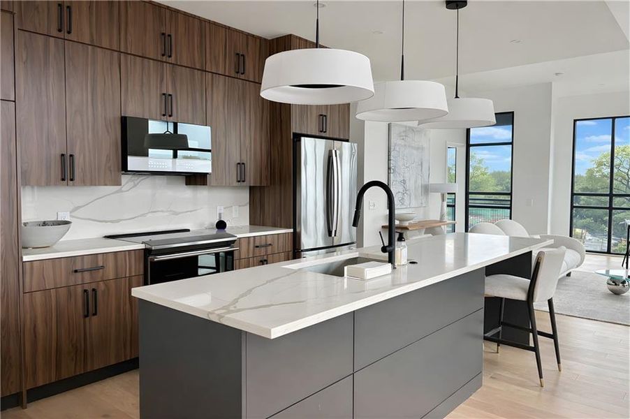 Furnished interior view inside a new home in , Atlanta (Image 16).