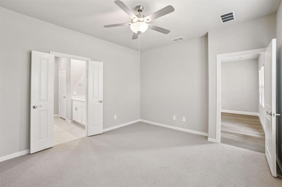 Spacious, unfurnished interior of a new home in Simpson Crossing - Spring Series, McKinney (Image 28).