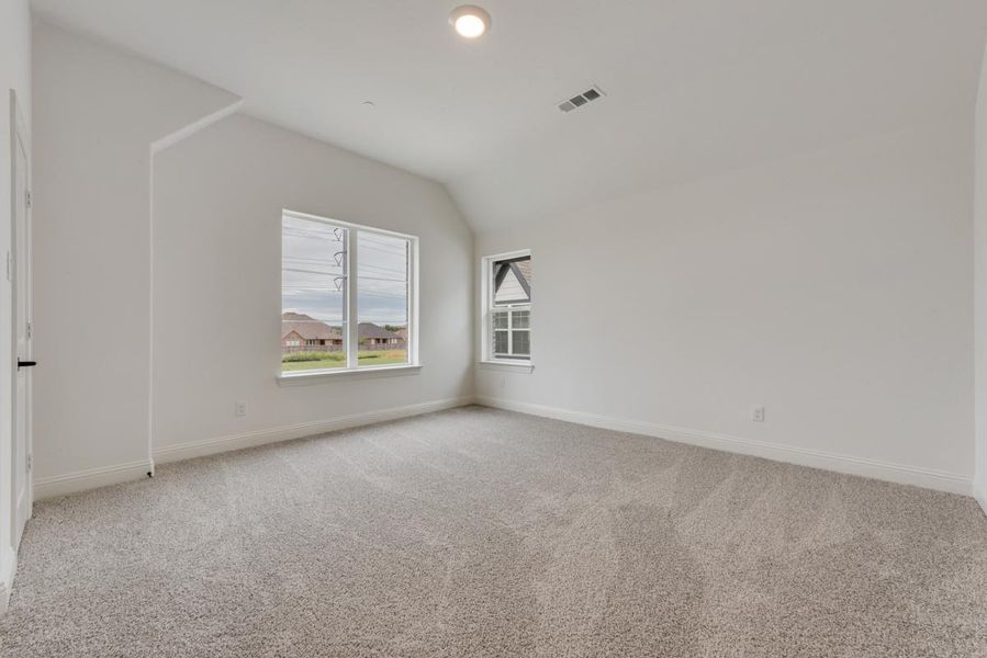 Spacious, unfurnished interior of a new home in Cedar Ridge Estates, Grand Prairie (Image 25). Spacious, unfurnished interior of a new home in Cedar Ridge Estates, Grand Prairie (Image 25).