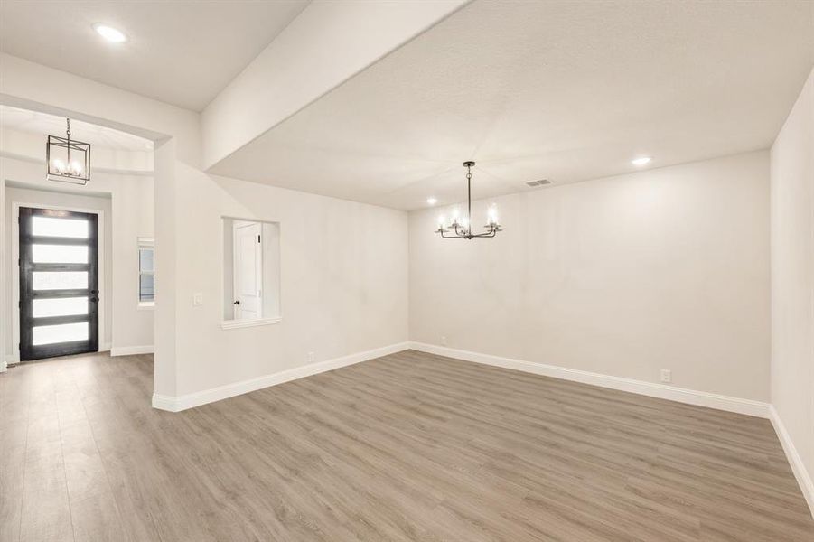 Spacious, unfurnished interior of a new home in Silo Mills, Joshua (Image 20). Spacious, unfurnished interior of a new home in Silo Mills, Joshua (Image 20).