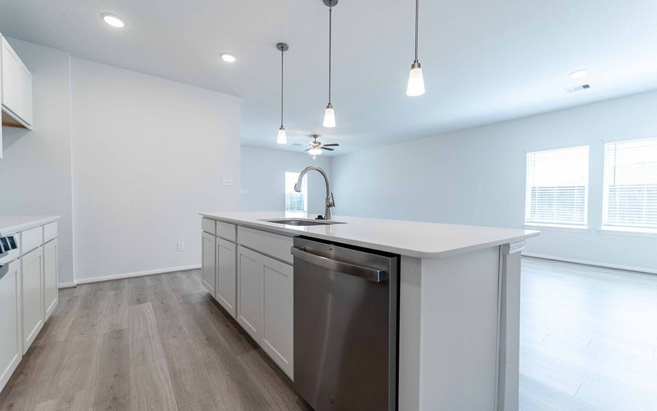 Furnished interior view inside a new home in Magnolia Springs, Montgomery (Image 6).