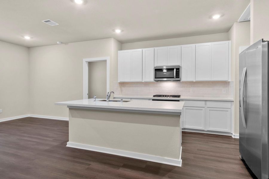 Furnished interior view inside a new home in Westridge Cove 50', Panorama Village (Image 8).