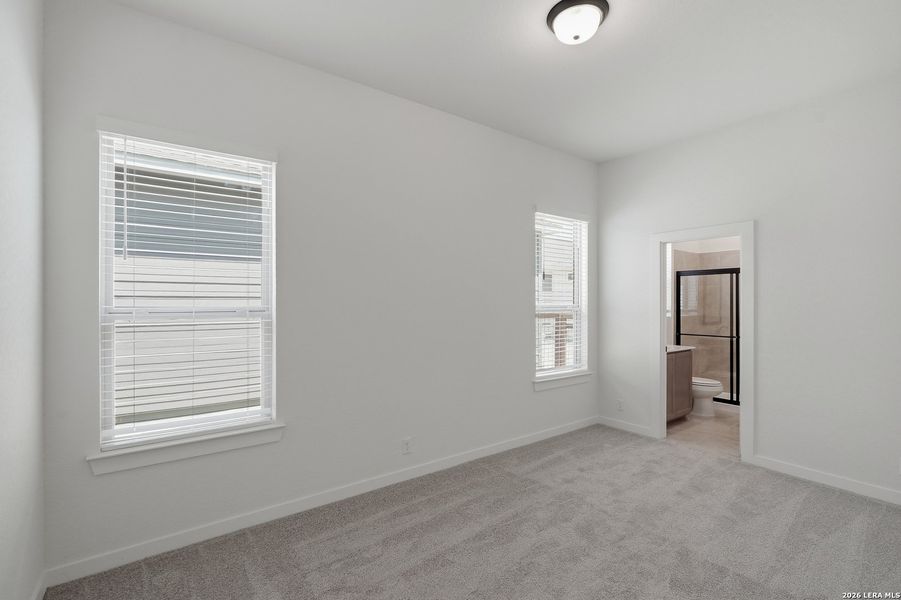 Spacious, unfurnished interior of a new home in The Crossvine, Schertz (Image 29).
