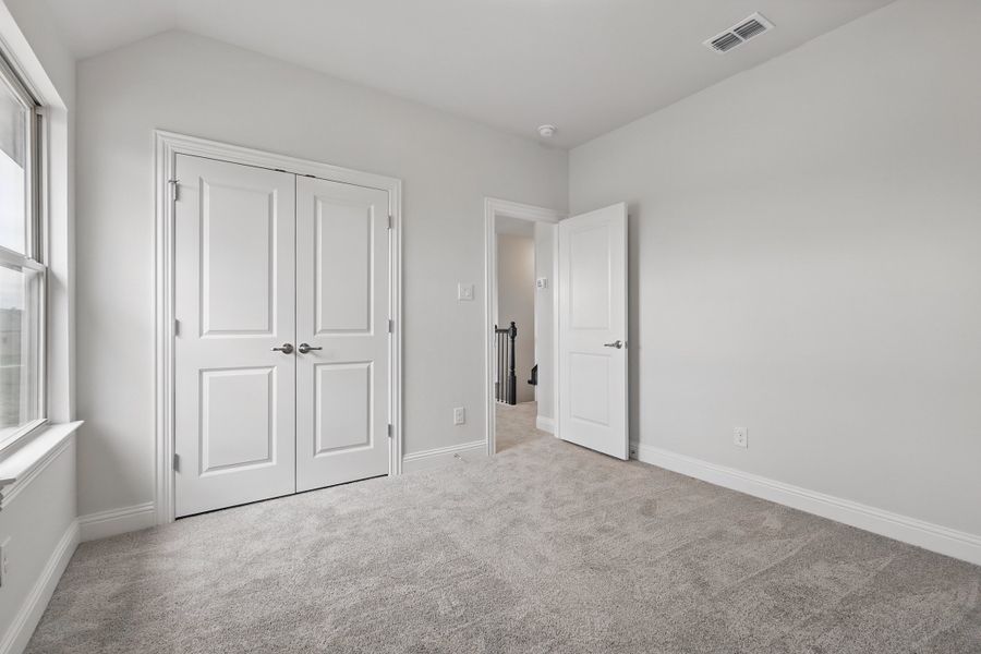 Representative unfurnished interior of a home built from the Classic Series - Princeton by DRB Homes in Oaks at San Gabriel, Georgetown (Image 29). Representative unfurnished interior of a home built from the Classic Series - Princeton by DRB Homes in Oaks at San Gabriel, Georgetown (Image 29).