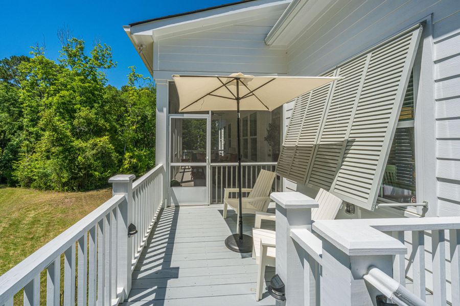 Exterior details and patio area of a home in Overlook at Copahee Sound, Awendaw (Image 4).