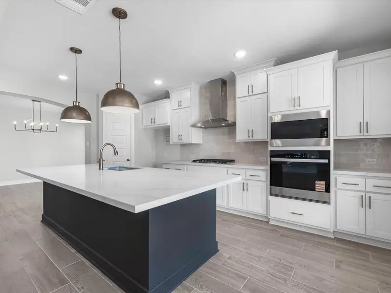 Furnished interior view inside a new home in Lago Mar - 60', Texas City (Image 6). Furnished interior view inside a new home in Lago Mar - 60', Texas City (Image 6).