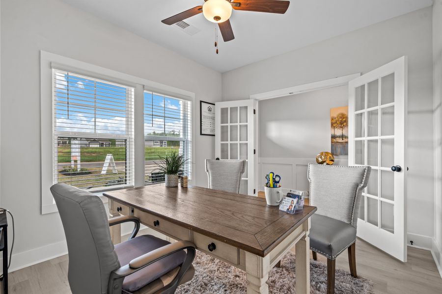 Representative furnished interior of a home built from the Brantley II by Great Southern Homes in Collins Cove, Chapin (Image 8).