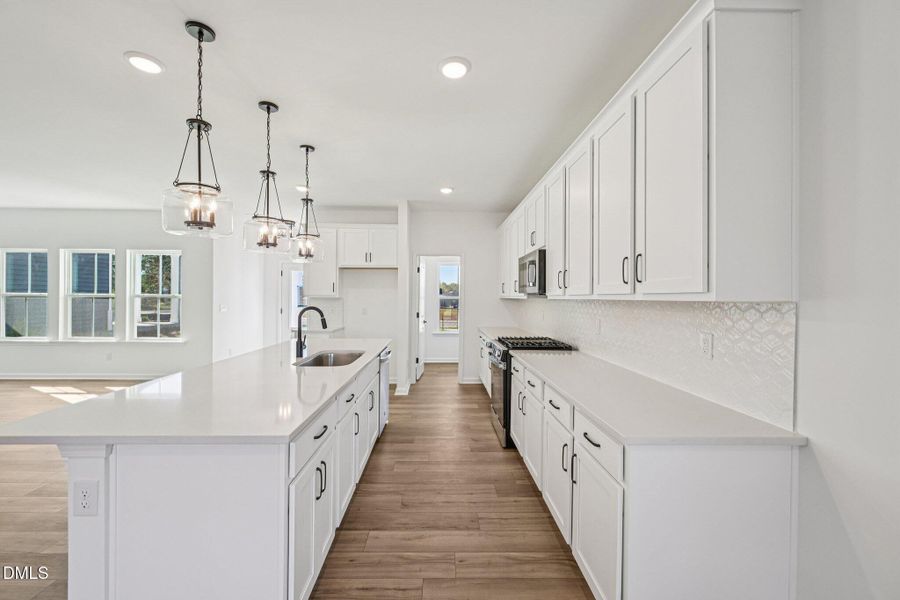 16-web-or-mls-Marvel Dr-S1810-016 16-web-or-mls-Marvel Dr-S1810-016