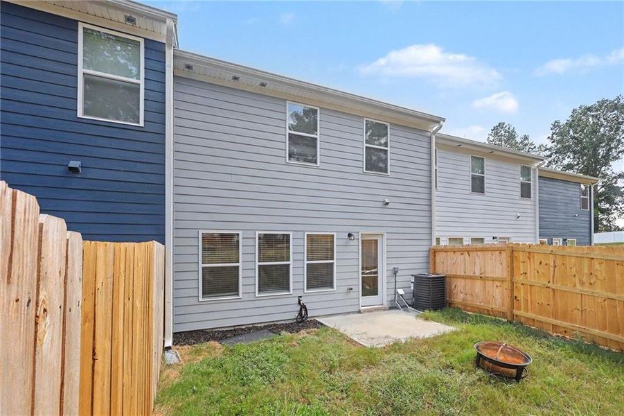 Exterior details and patio area of a home in , Atlanta (Image 3).
