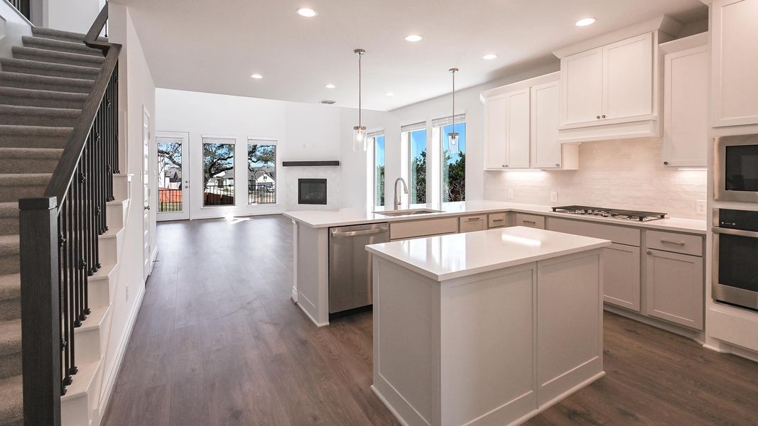 Furnished interior view inside a new home in La Cima, San Marcos (Image 9).