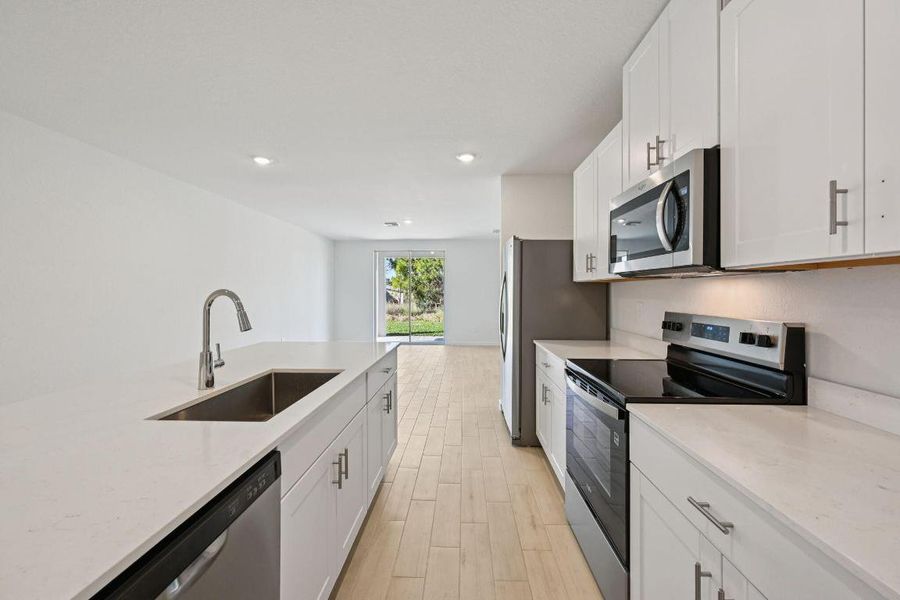 14312 New Dawn Rd (13) 14312 New Dawn Rd (13)