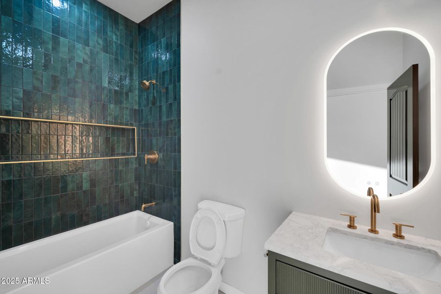 22548 W Huntington Dr-36_(2048) 22548 W Huntington Dr-36_(2048)