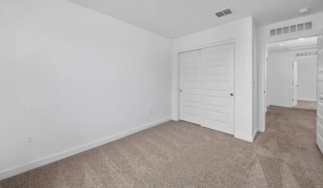 Spacious, unfurnished interior of a new home in Redford Estates, Tucson (Image 26).