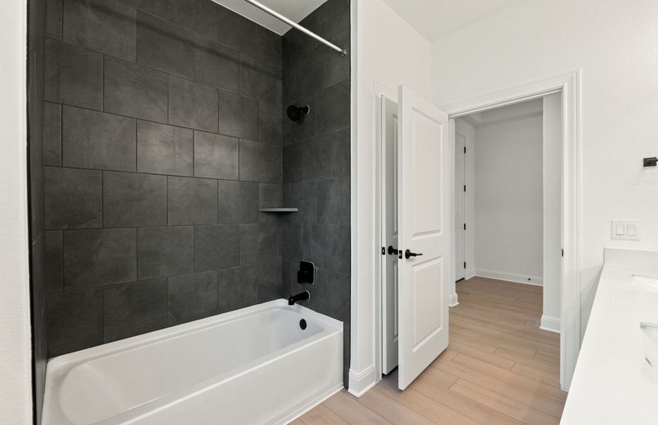 Furnished interior view inside a new home in Crescent Bluff, Georgetown (Image 11).