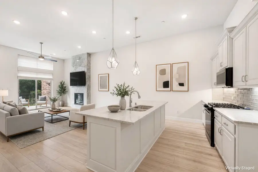 Furnished interior view inside a new home in Cottonwood Creek, Rowlett (Image 12).