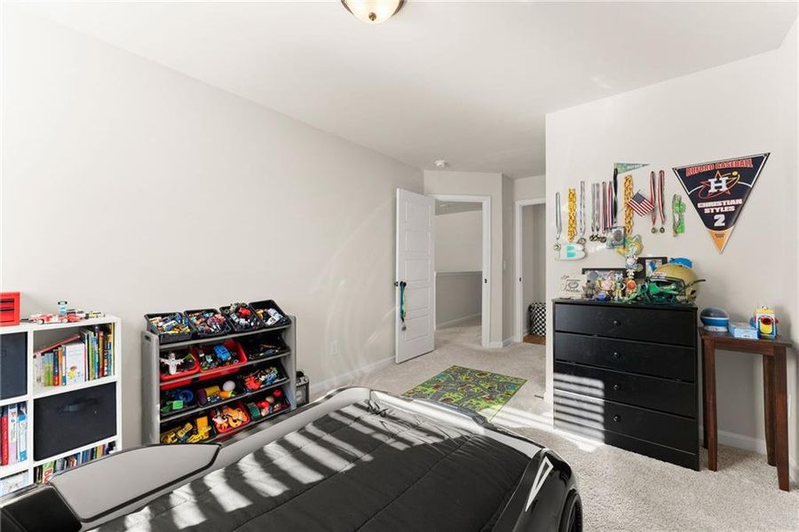 Furnished interior view inside a new home in , Auburn (Image 49).