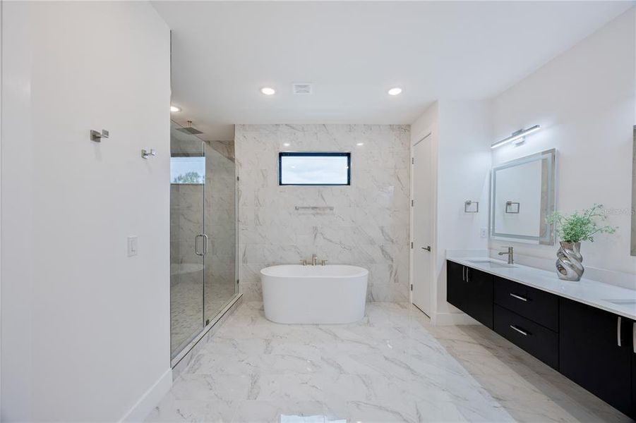 Furnished interior view inside a new home in , Tampa (Image 15).