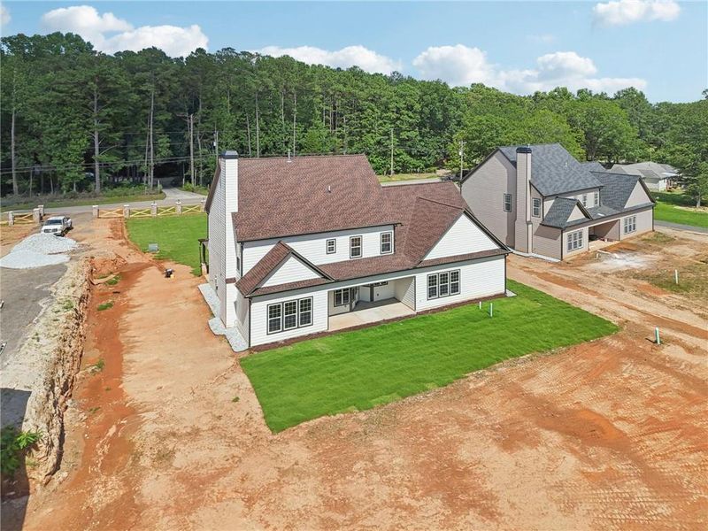 Exterior details and patio area of a home in , Lilburn (Image 45).