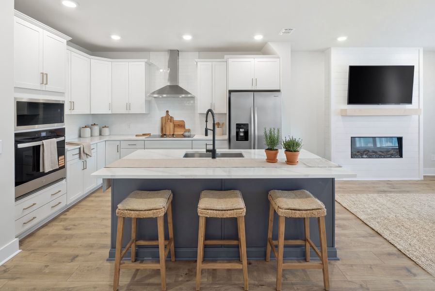 Representative furnished interior of a home built from the Maxwell by Beazer Homes in Ashley Walk Townes, Charleston (Image 7).