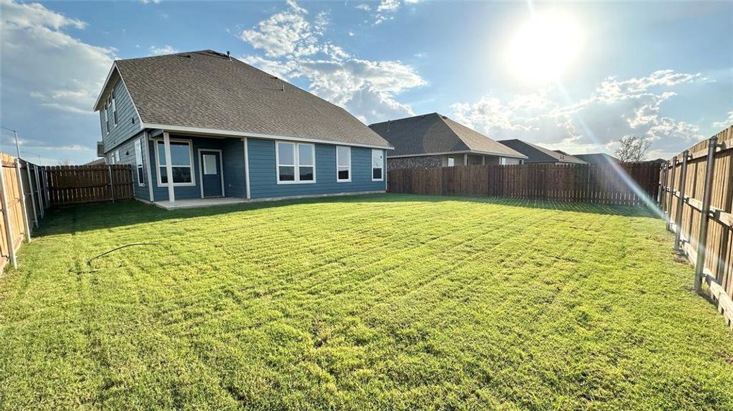 Exterior details and patio area of a home in Rock Creek Ranch, Fort Worth (Image 3). Exterior details and patio area of a home in Rock Creek Ranch, Fort Worth (Image 3).