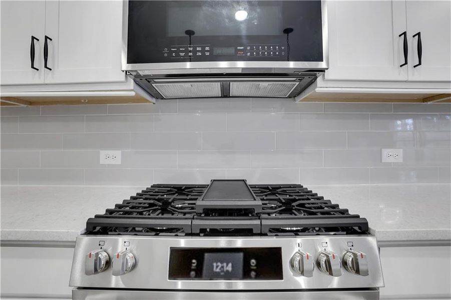 Close-up of interior finishes inside a home in , Dawsonville (Image 14).